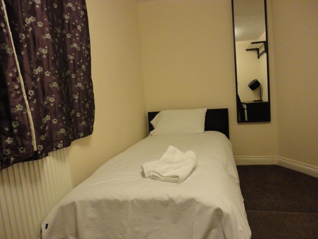 Glorydale Inn London Room photo