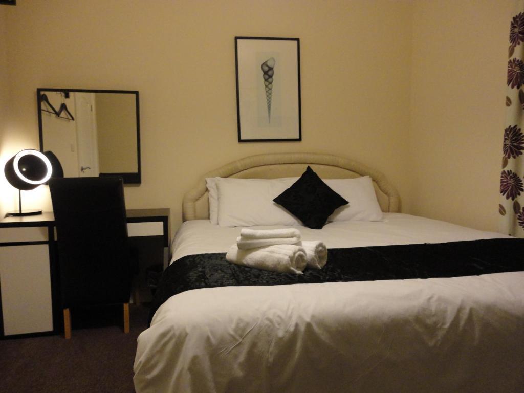 Glorydale Inn London Room photo